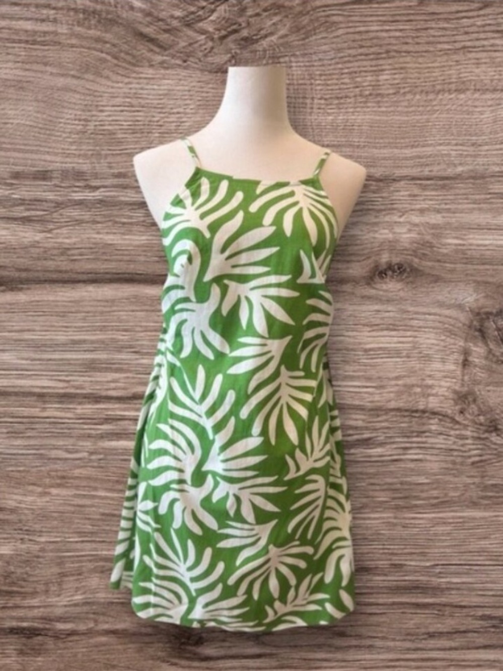 A New Day Green Palm-Print Halter Mini Shift Dress Woman’s XS NWT